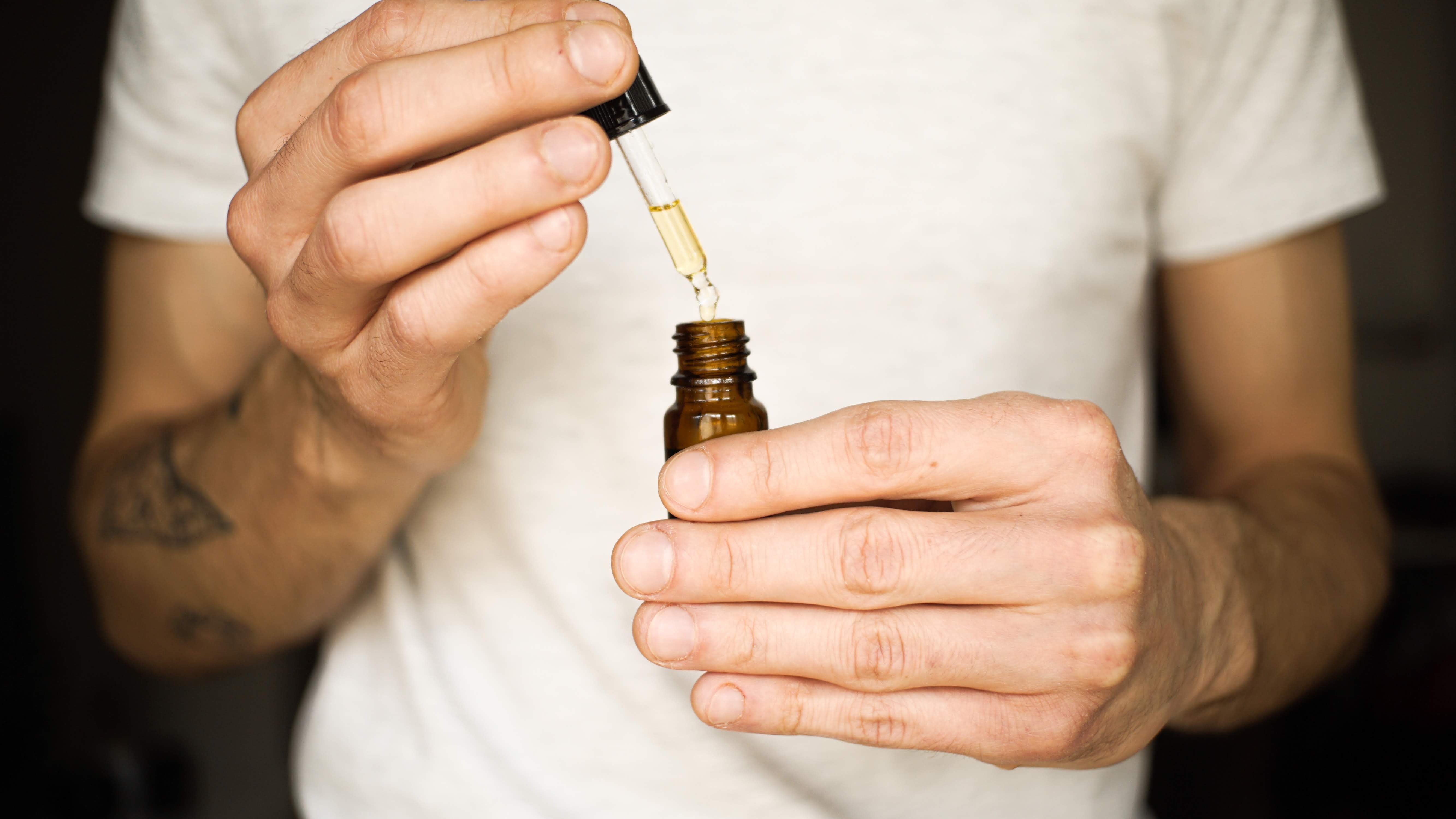 CBD: UNDERSTANDING ITS POTENTIAL BENEFITS AND SAFETY CONSIDERATIONS
